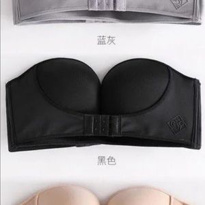 BRAND NEW strapless bra